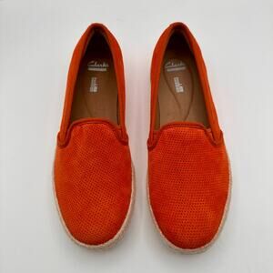 CLARKS Women's Azella Theoni Slip-On Loafer Orange Suede Size 8 Preowned EUC